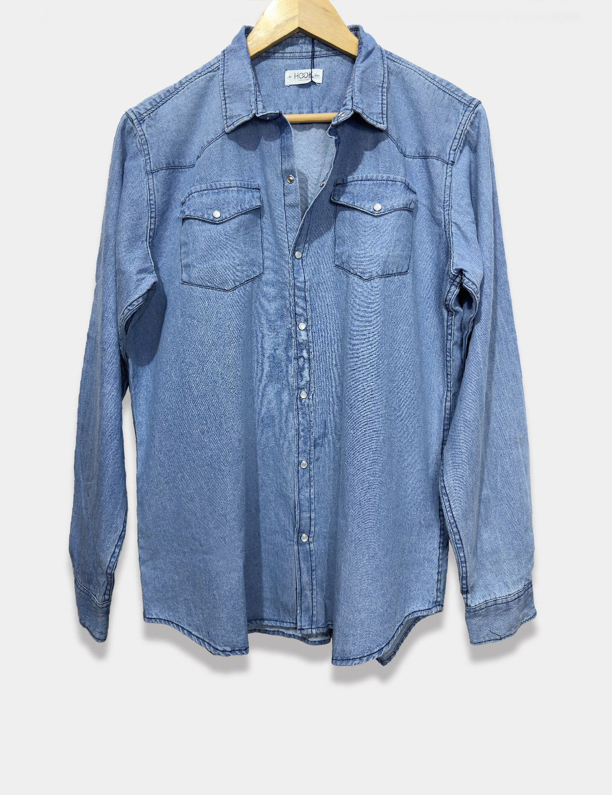 DENIM BUTTON DOWN SHIRT - MID BLUE