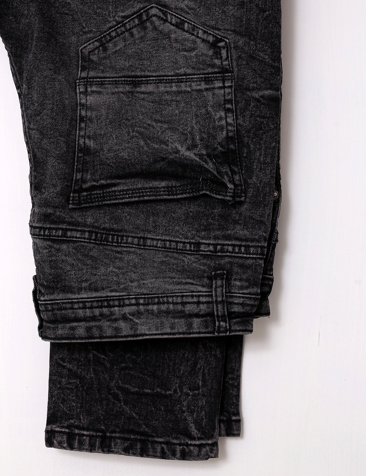 SLIM FIT FADED JEANS - BLACK